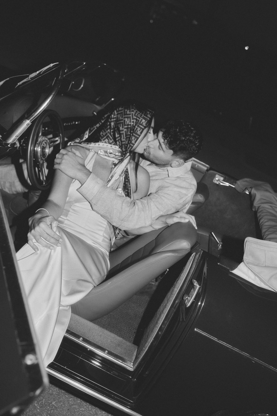 Engagement photo of the couple in Palermo, 20